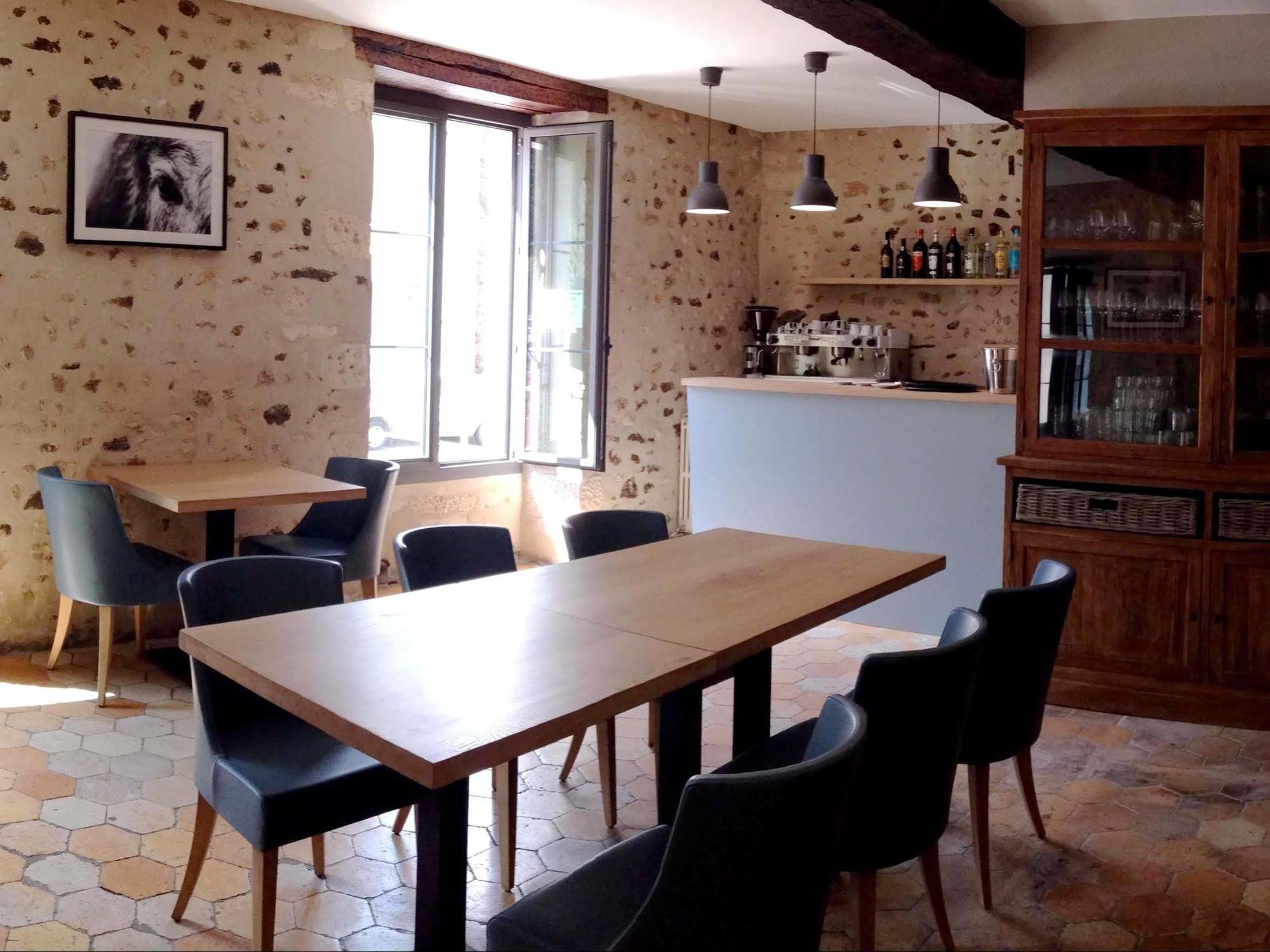 Logis - Auberge De L'Abbaye Thiron-Gardais Eksteriør bilde